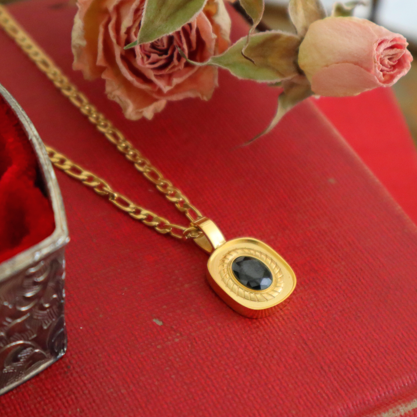 Teoma Black Vintage Necklace